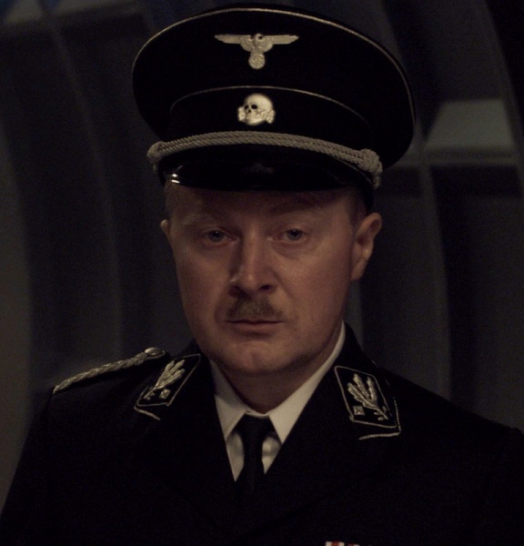 Fichier:Schneider Terre 199999 Portrait.jpg